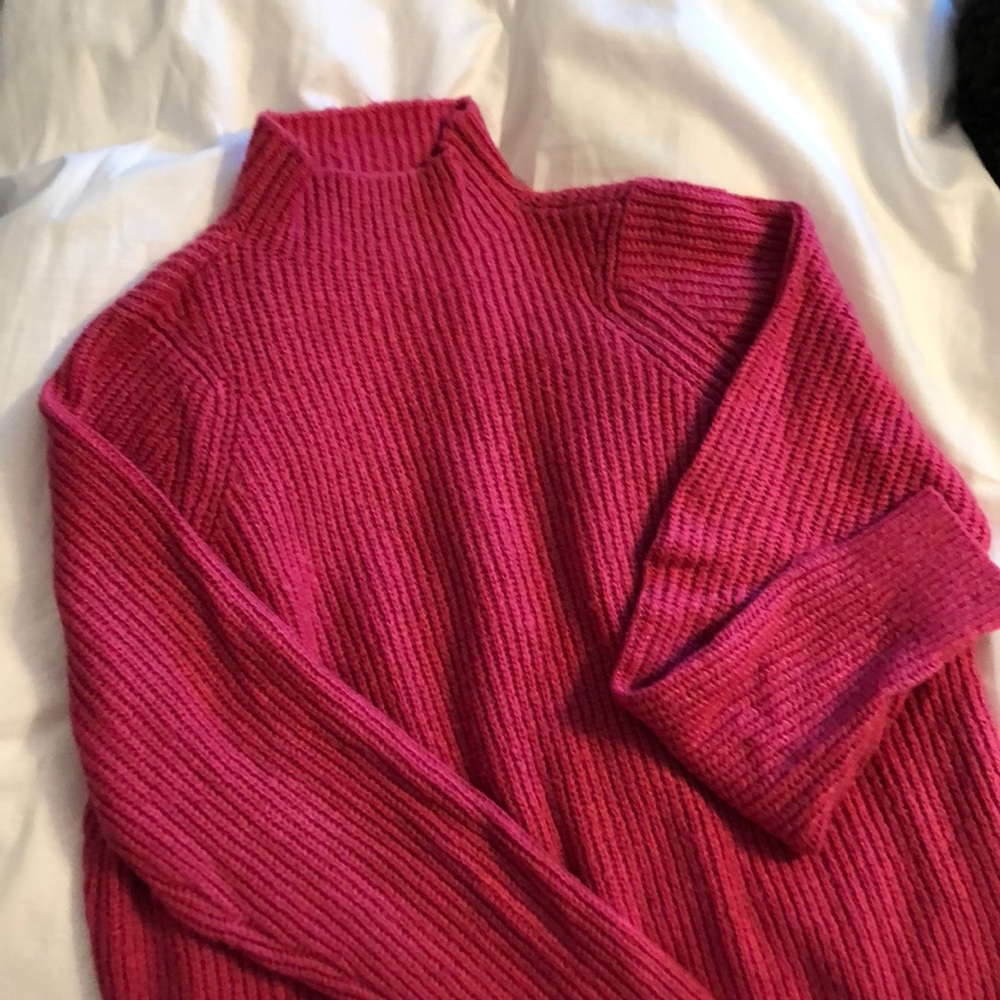 enThread Hot Pink Sweater
